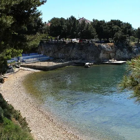 With A Parking Space - 11522 扎达尔